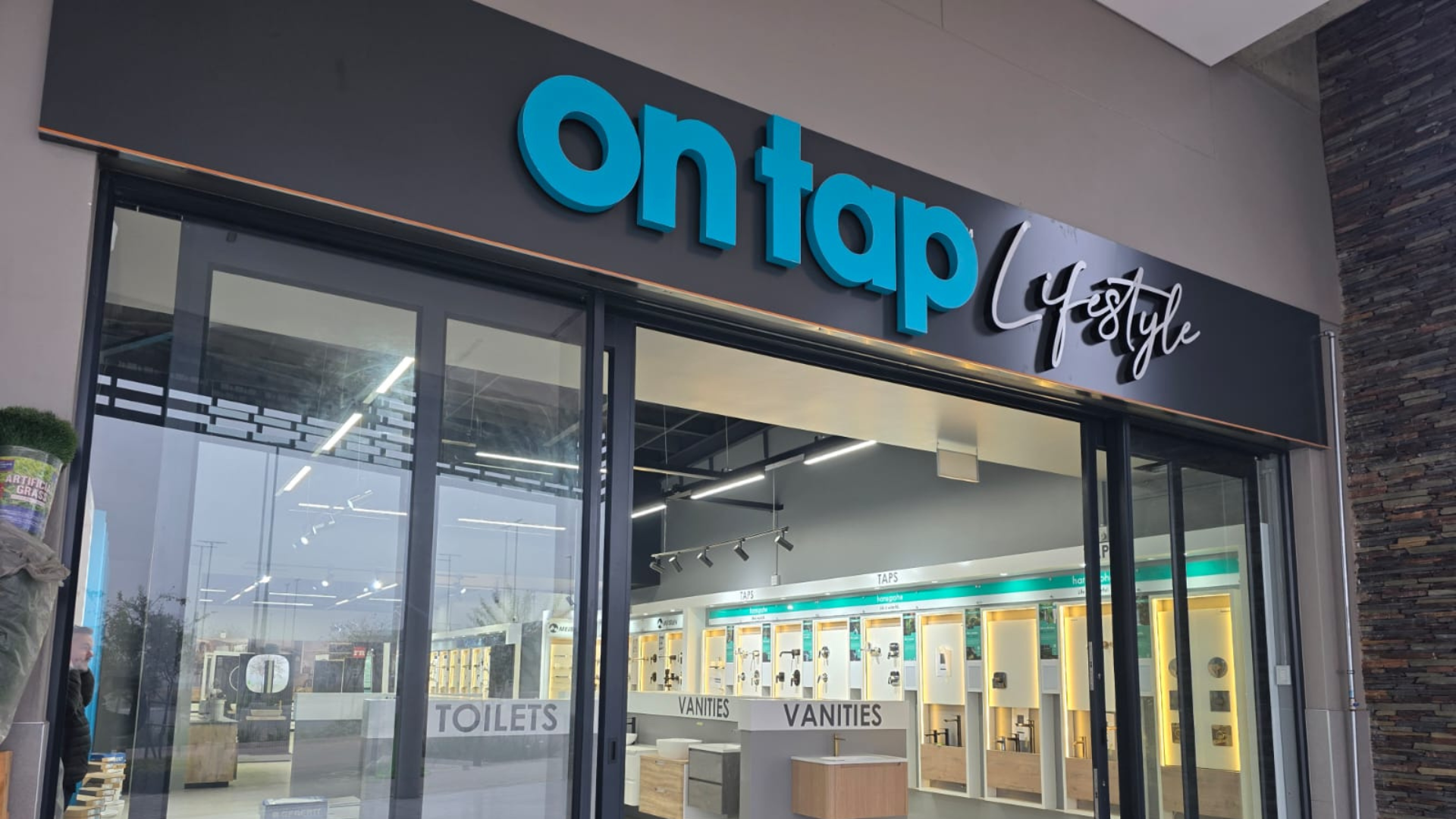 ONTAP Lifestyle Now Open at Polofields Crossing ONTAP Lifestyle Now Open at Polofields Crossing